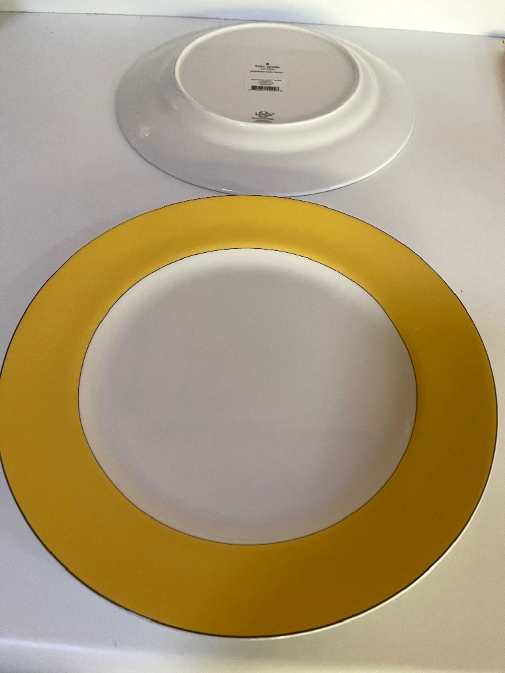 Kate Spade Lenox Rutherford Circle Yellow Dinner Plates Set of 2